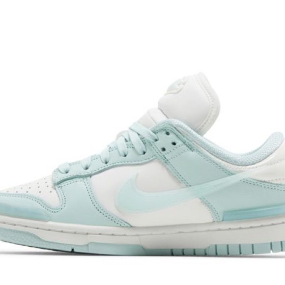 Nike Women's blue & white Dunk Low Twist Jade Ice size 8.5 - Picture 3 of 15